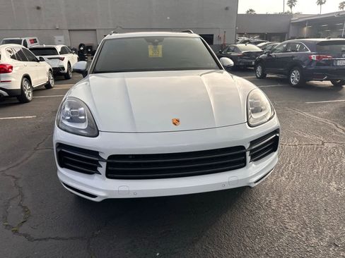 Used 2022 Porsche Cayenne S image 8