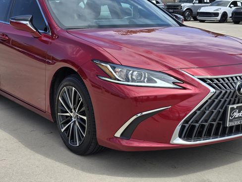 Used 2025 Lexus ES 350 w/ Premium Package FWD image 8