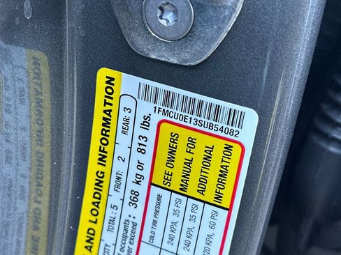 New 2025 Ford Escape Base w/ PHEV Premium Package image 28