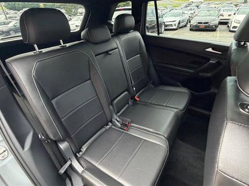 Used 2021 Volkswagen Tiguan SE R-Line AWD/4WD image 21