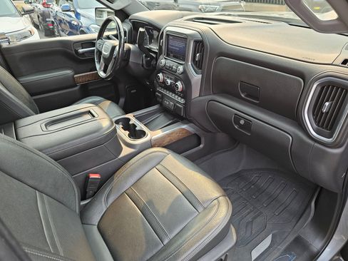 Used 2020 GMC Sierra 1500 Denali w/ Denali Ultimate Package image 11