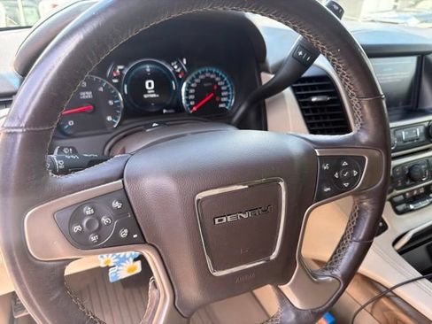 Used 2019 GMC Yukon Denali w/ Denali Ultimate Package RWD image 14