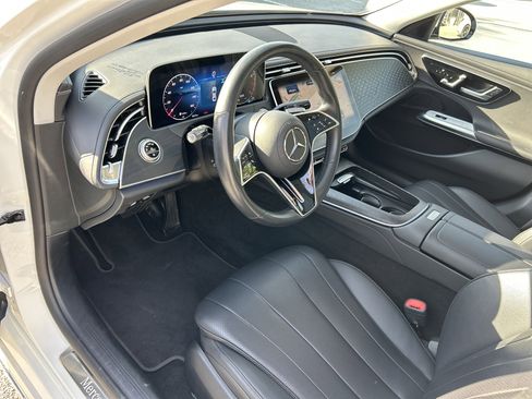 Certified 2025 Mercedes-Benz E 350 Sedan w/ Winter Package image 21