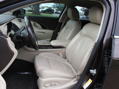Used 2015 Buick LaCrosse Leather FWD image 16