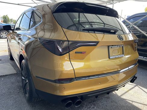 Used 2022 Acura MDX Type S AWD/4WD image 3