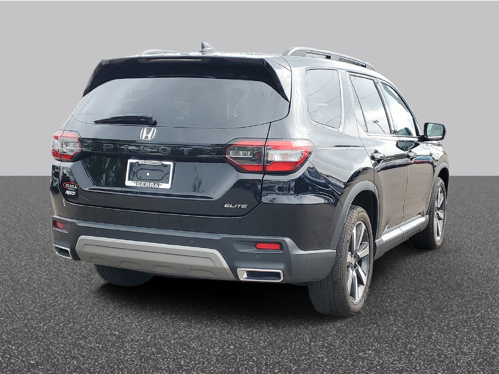 Certified 2025 Honda Pilot Elite image 3