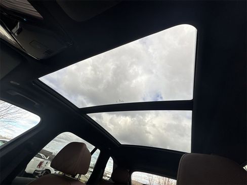 Used 2024 BMW X5 xDrive50e w/ Premium Package image 22