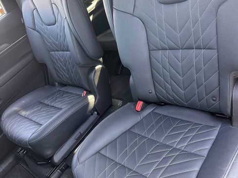 Used 2024 Kia Telluride EX X-Line image 12