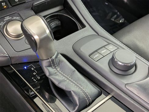 Used 2018 Lexus ES 350 image 25