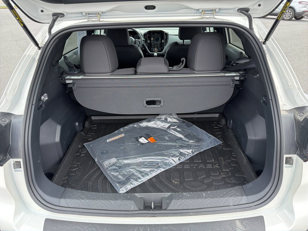Certified 2026 Subaru Crosstrek 2.5i Sport w/ Crosstrek Mirror Package AWD/4WD image 17