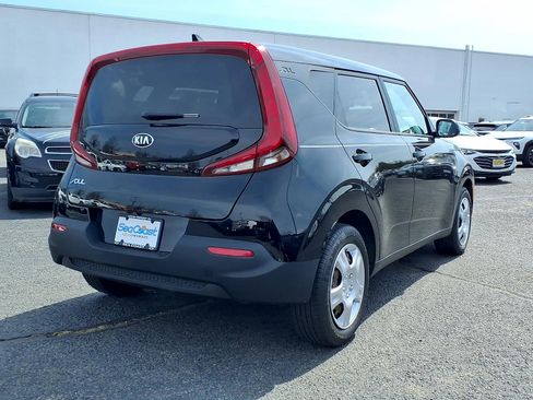 Used 2021 Kia Soul LX image 6
