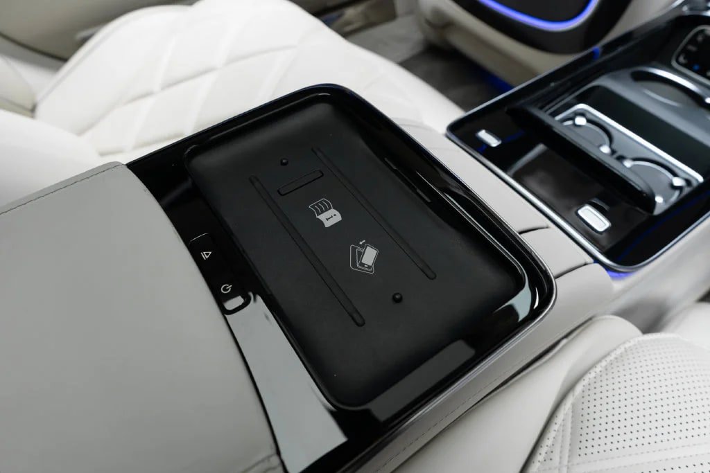 Used 2023 Mercedes-Benz Maybach S 580 4MATIC image 49