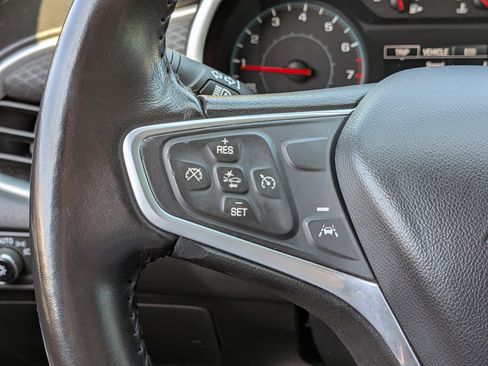 Used 2022 Chevrolet Malibu RS FWD image 25