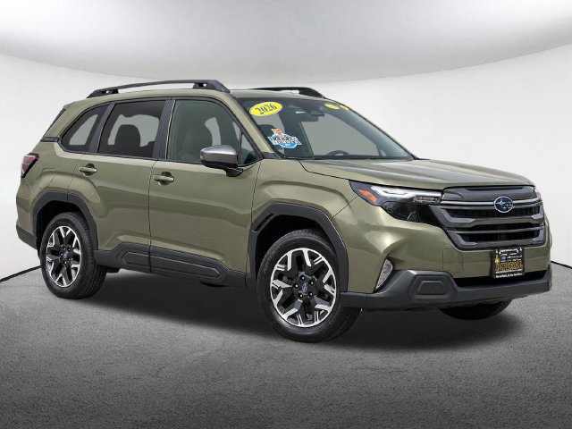 Certified 2026 Subaru Forester Premium AWD/4WD image 2