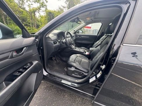 Used 2017 MAZDA CX-5 Touring w/ Preferred Equipment Package AWD/4WD image 19