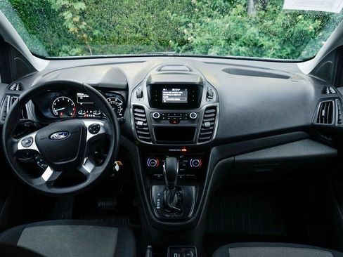 Used 2021 Ford Transit Connect XL image 24