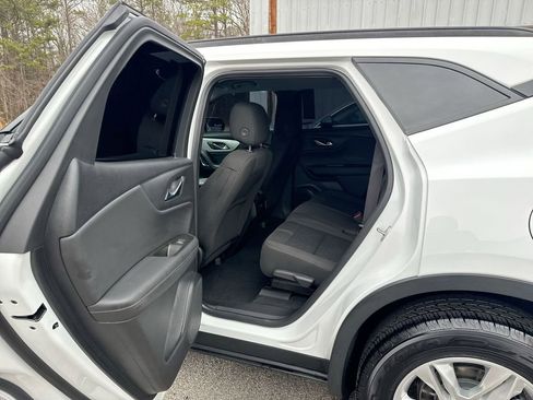 Used 2022 Chevrolet Blazer LT image 28