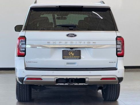 Used 2022 Ford Expedition Max Limited image 6