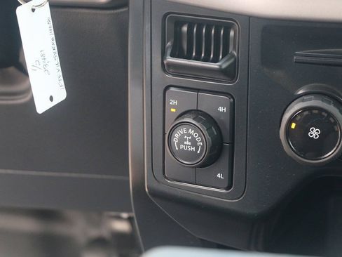 Used 2024 Ford F150 XL AWD/4WD image 24
