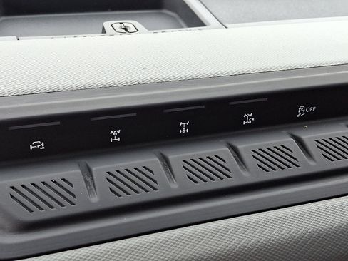 Certified 2023 Ford Bronco Badlands w/ Sasquatch Package image 26