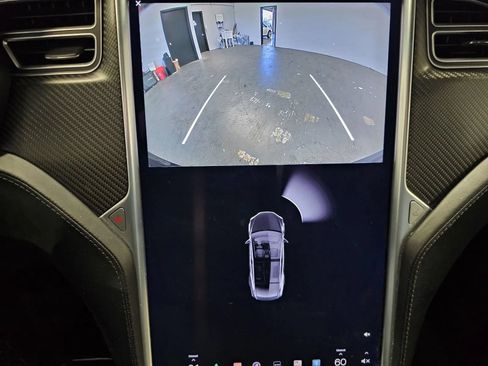 Used 2017 Tesla Model X 75D AWD/4WD image 17