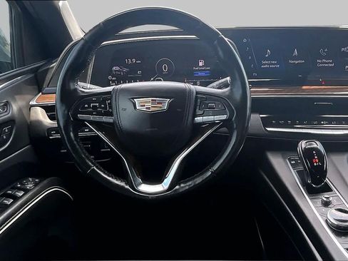 Used 2024 Cadillac Escalade ESV Sport Platinum w/ LPO, ONYX Package AWD/4WD image 6