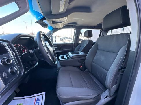 Used 2018 Chevrolet Silverado 2500 LT w/ LT Fleet Convenience Package AWD/4WD image 11