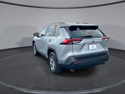 Used 2024 Toyota RAV4 XLE w/ Convenience Package AWD/4WD image 10