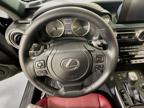 Used 2021 Lexus IS 300 AWD w/ Comfort Package image 11