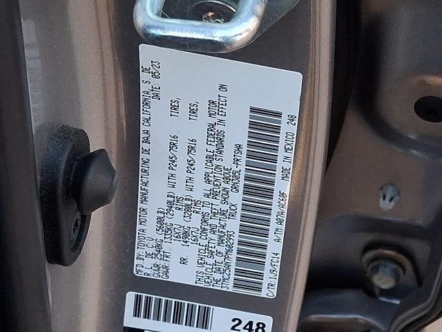 Used 2023 Toyota Tacoma SR5 w/ Technology Package AWD/4WD image 22