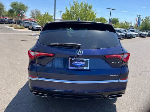Used 2024 Acura MDX SH-AWD w/ Technology Package image 11