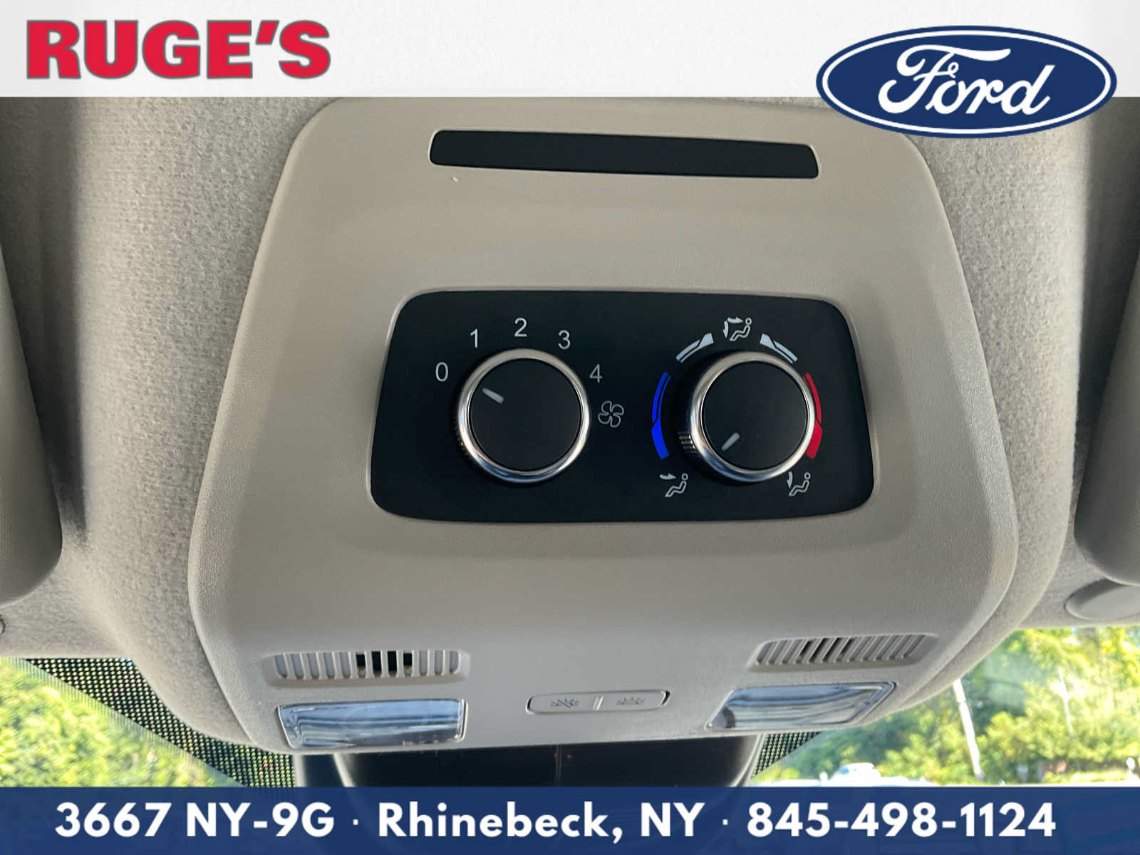 Used 2025 Ford Transit 350 XLT RWD image 30
