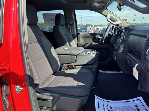 New 2026 Chevrolet Silverado 1500 Custom w/ Turbomax Blackout Package AWD/4WD image 28