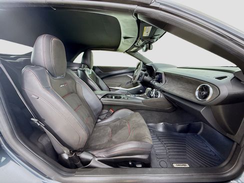 Used 2023 Chevrolet Camaro ZL1 image 26