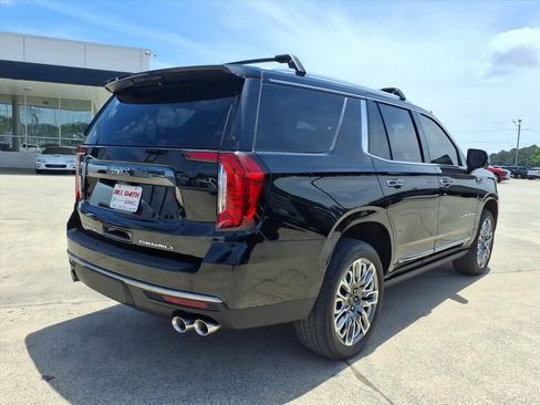 Used 2024 GMC Yukon Denali Ultimate AWD/4WD image 7