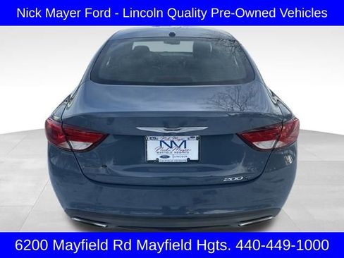 Used 2015 Chrysler 200 S image 6
