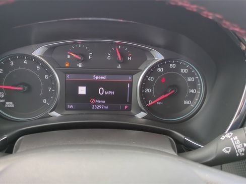 Used 2024 Chevrolet Equinox RS w/ RS Leather Package image 18