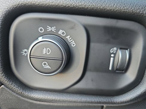 New 2025 RAM 1500 Tradesman image 26