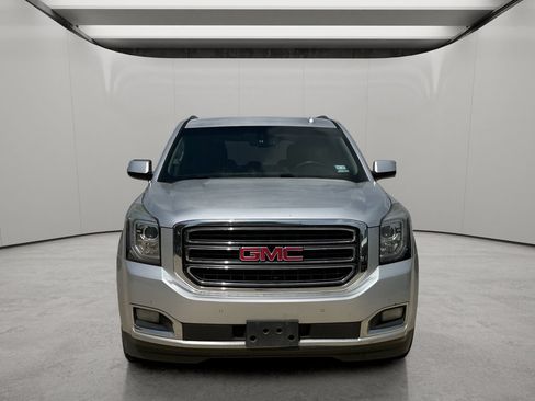 Used 2017 GMC Yukon SLE w/ SLE Value Package RWD image 8