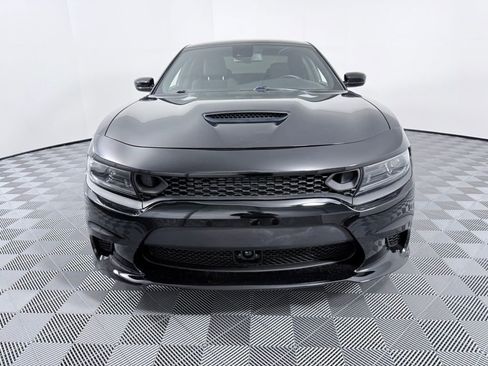 Used 2023 Dodge Charger R/T w/ Technology Group image 3