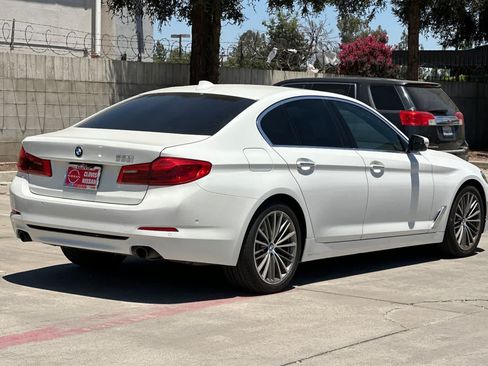 Used 2018 BMW 530i RWD image 3