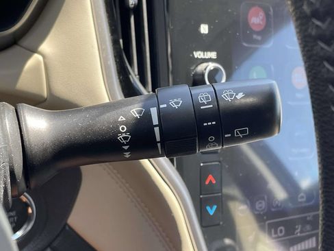 Used 2021 Subaru Outback Limited w/ Popular Package #2 AWD/4WD image 13