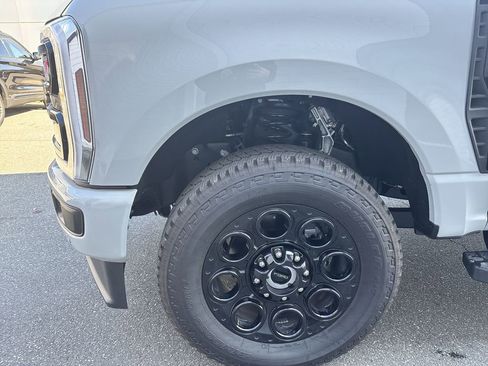 New 2025 Ford F250 Lariat w/ Lariat Ultimate Package image 19