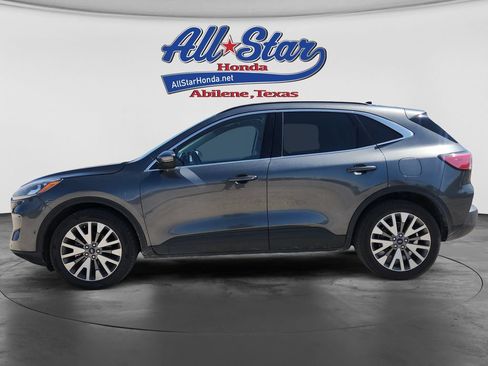 Used 2020 Ford Escape Titanium AWD/4WD image 2