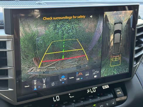 New 2026 Toyota Tundra Platinum AWD/4WD image 22