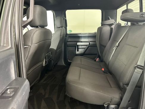 Used 2019 Ford F150 XLT w/ Equipment Group 302A Luxury AWD/4WD image 24