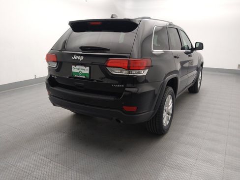 Used 2021 Jeep Grand Cherokee Laredo AWD/4WD image 7