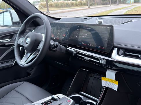New 2026 BMW X1 xDrive28i w/ Technology Package image 19