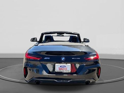 Used 2021 BMW Z4 sDrive30i w/ M Sport Package image 7