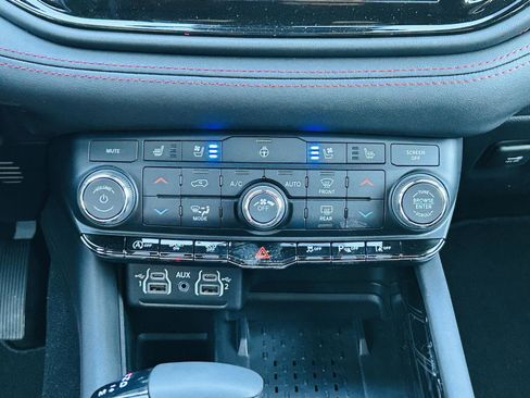 New 2026 Dodge Durango GT image 25